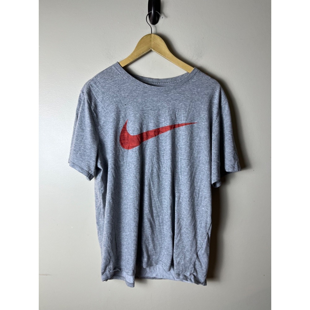 Nike Dri-FIT Athletic Cut T-Shirt XL Gray Red Swoosh Casual Athletic
